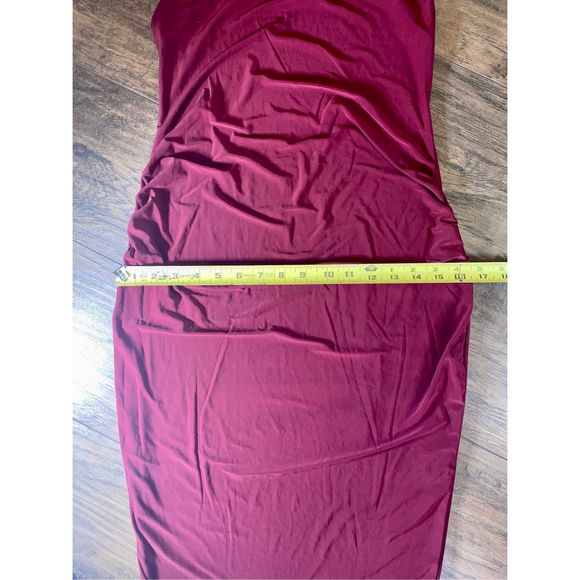 BOOHOO Maternity Over The Bump Bodycon Dress Berry - Picture 8 of 10